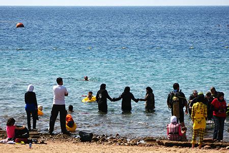 Aqaba, the beaches. VIRTOURIST.COM AQABA