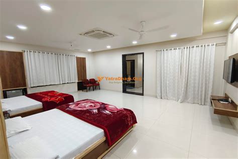 Shri Dwarkesh Bhawan Khatu Shyam Ji Room Booking Dharamshala Booking