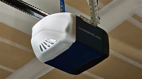 Chamberlain D2101 Garage Door Opener YouTube