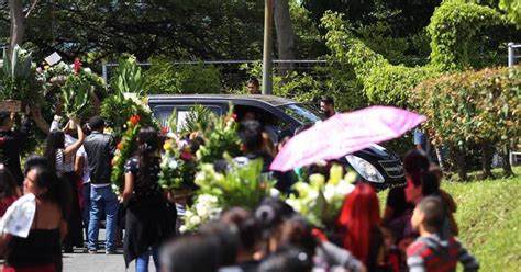 Father Daughter Who Drowned In Rio Grande Buried In El Salvador Los Angeles Times