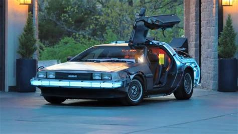 A Near-Perfect Replica of ‘Back to the Future’ DeLorean Can Be Yours