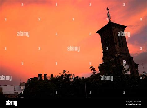 Paroisse De San Miguel Arcangel De Carabanchel Banque De Photographies