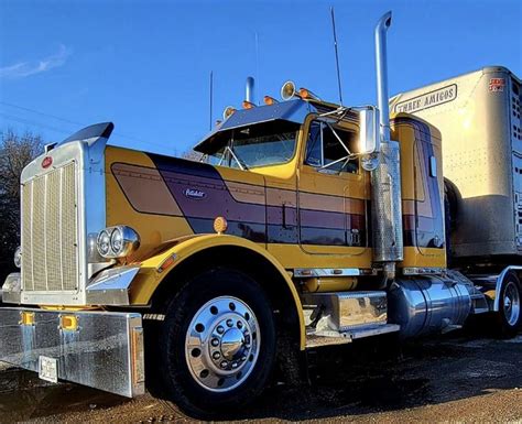 Pin De Ashley Fletcher En Trucking Love Peterbilt Camiones Foto