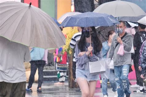 雨彈開炸！6縣市大雨特報 累積雨量第一名在這縣市 Yahoo奇摩汽車機車