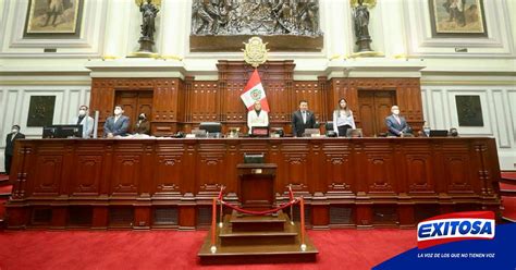 Congreso guardó minuto de silencio por muerte de Francisco Morales