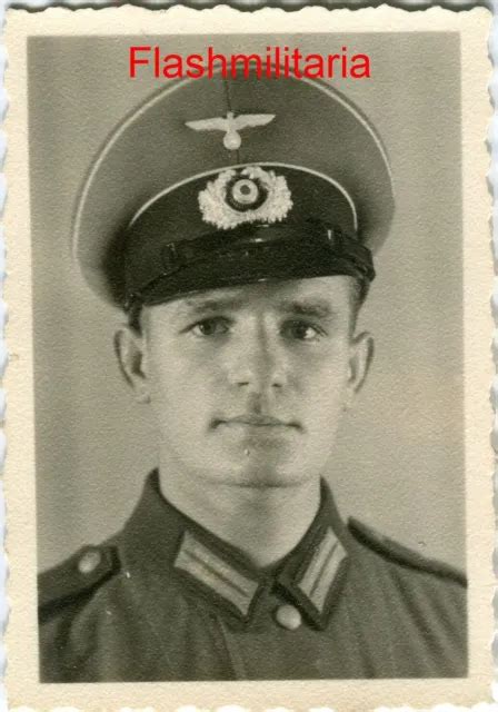 PHOTO ALLEMANDE GUERRE WW2 Portrait D Un Soldat De La Heer EUR 1 99