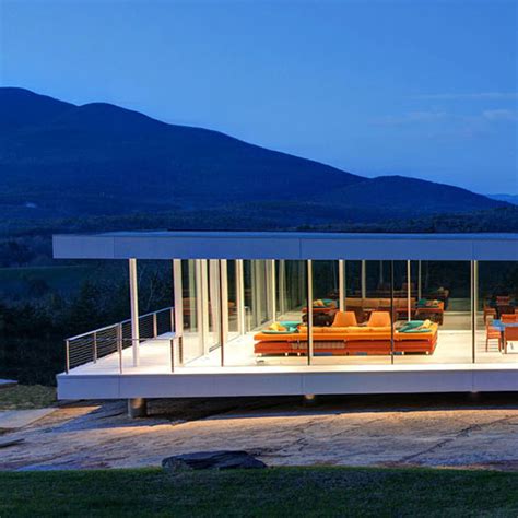 Glass House Bialecki Architects