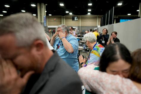 United Methodist Church Votes To End Ban On Ordaining Gay Clergy