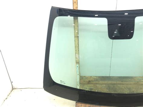 2021 2022 Chevy Trailblazer Oem Front Windshield Glass 42782816 Local Only Ebay