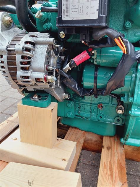 Volvo Penta D1 20F Binnenboordmotor 2751 Uur Alleen Motor AB Marine