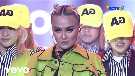 AGNEZ MO Malam Puncak HUT SCTV 32 Xtraordinary Vocal Range D 3 E5