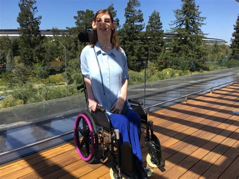 Meet Rumeysa Gelgi, the World's Tallest Woman, Who's 7 Feet Tall ...