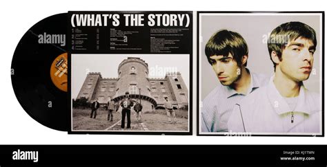 Whats The Story Morning Glory Album By Oasis Stock Photo Alamy