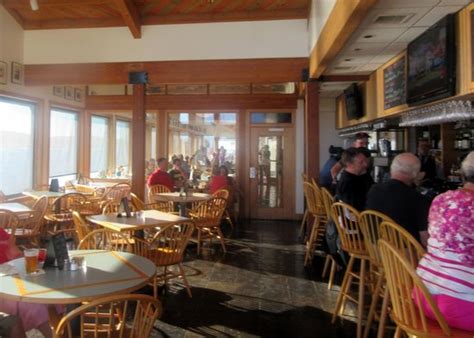 Tides Wharf Restaurant Bodega Bay Ca California Beaches