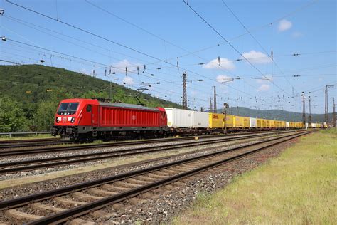 Db Cargo Dhl Paketzug Gem Nden Am Main Vectron X E Flickr