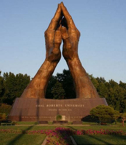 Worlds Largest Praying Hands Tulsa Oklahoma Ten Titanic Christian