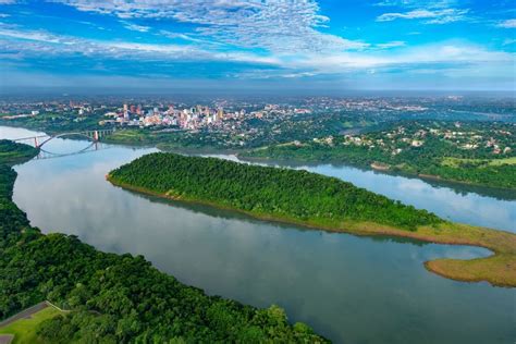 How to Cross the Brazil Paraguay Border by Land - Bookaway