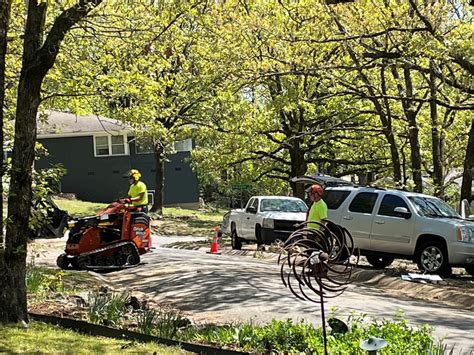 Lcc Disaster Response Arrives In Little Rock Arkansas To Help Homeowners With Property