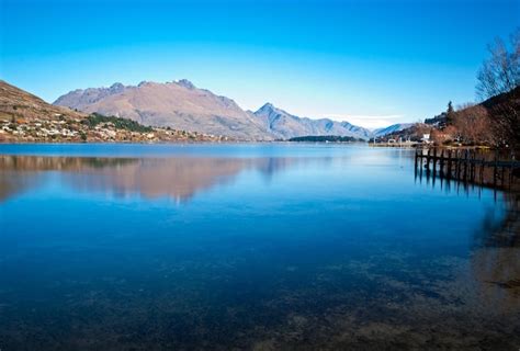 Hermosa Vista Del Lago Wakatipu En Queenstown Isla Sur Nueva Zelanda