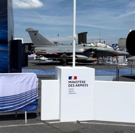 Quand Lautomobile Sinvite Au Salon Du Bourget