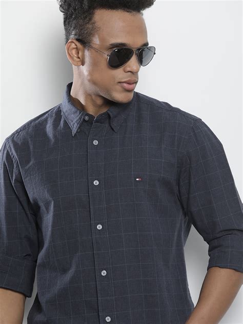 Buy Tommy Hilfiger Men Navy Blue Checked Casual Shirt Shirts For Men