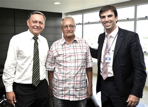 Presidente Da Liga Jundiaiense De Futebol Visita A Prefeitura Esporte