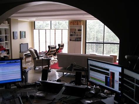 24 Amazing Trading Desks From Around The World Online Trading