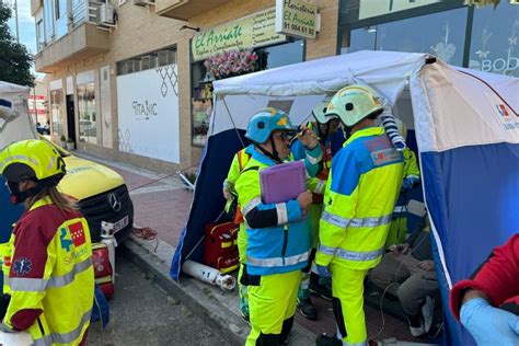 Nueve personas atendidas por inhalación de humo en el incendio de una