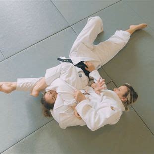 Judo Tips Les Techniques De Soumission Vid O Judo Eurosport