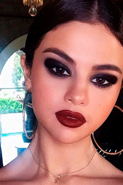 Selena Gomez Nos Demuestra Que El Killer Breakup Makeup Es La Mejor