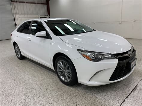 Used 2016 Toyota Camry SE Sedan 4D for sale at Roberts Auto Sales in ...