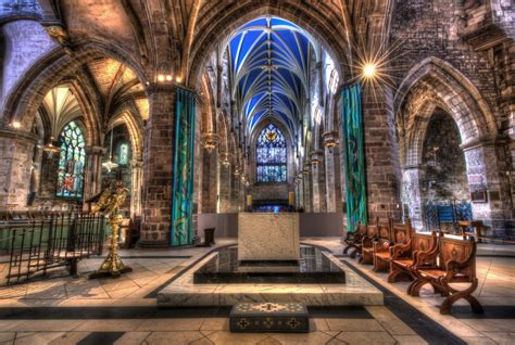 St Giles Cathedral 2 | HDR creme