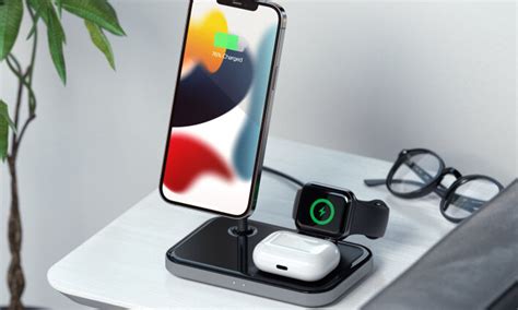 Satechi Magnetic 3in1 MagSafe Wireless Charging Stand Ładowarki do