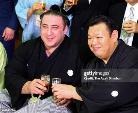 Georgian Sumo Wrestler Tochinoshin Promoted To Ozeki Fotografías E