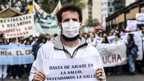 Ciudad Trabajadores De La Salud Iniciaron Un Paro De 48 Horas Por