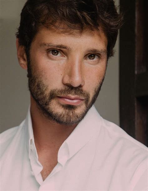 stefano de martino ad affari tuoi il commento  andrea delogu