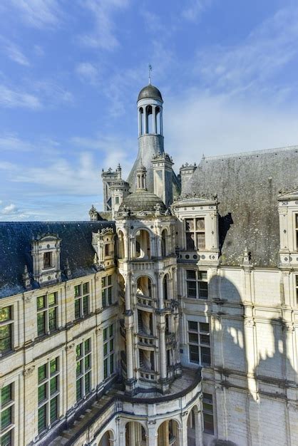 Premium Photo Chateau De Chambord The Largest Castle In The Loire