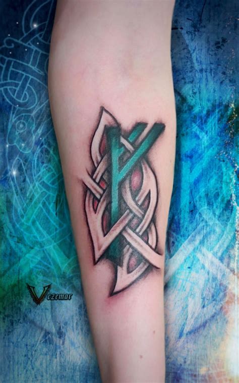 Runes Tattoo Viking Tattoo Runes Tattoos Tatuajes