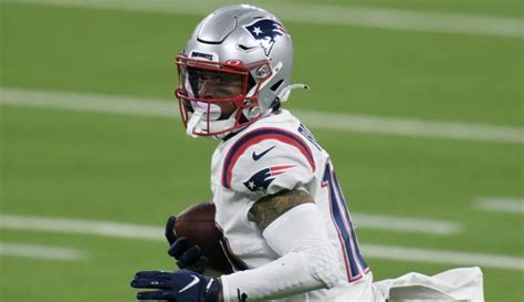 Bears Add Speedy Ex Patriots Wr Coming Off Career Year