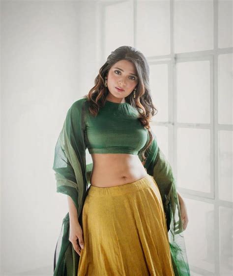 South Actress Hot Navel Pics In Saree Backgrounds Sar Vrogue Co