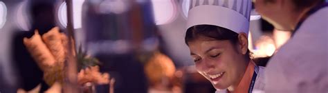 Abu Dhabi F1® Hospitality | Formula1.com