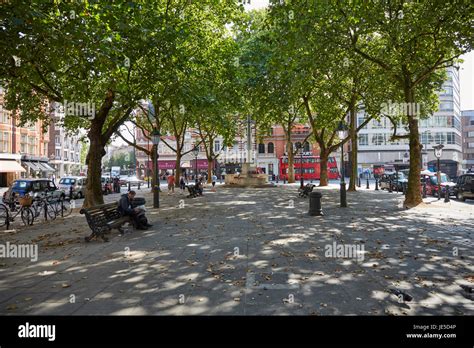 Sloane Square, London, UK Stock Photo - Alamy