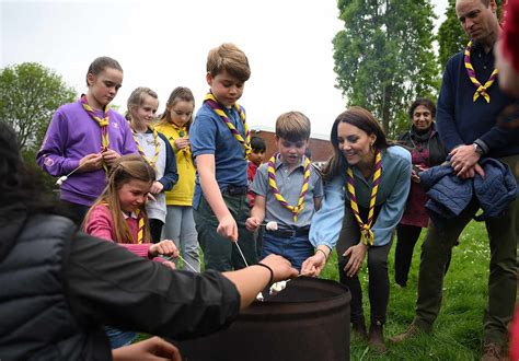 Prince George Princess Charlotte And Prince Louis Volunteer Photos