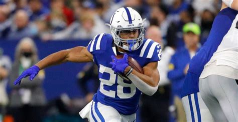 Jonathan Taylor Requests Trade From Indianapolis Colts Jim Irsay Responds