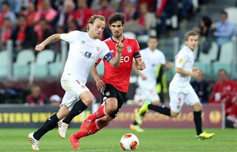 Fantasti Ni Rakiti Zabio Gol U Posljednjoj Sekundi Za Pobjedu Seville