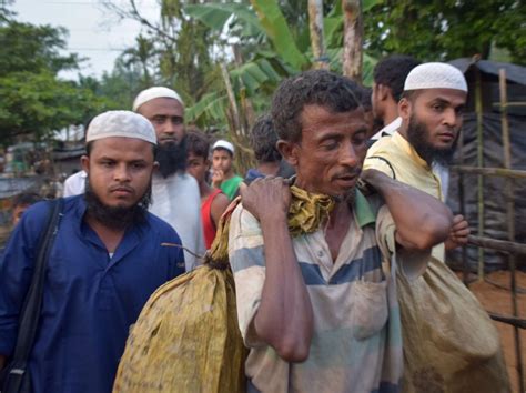 PHOTOS Le Terrible Exode Des Rohingyas De Birmanie Vers Le Bangladesh