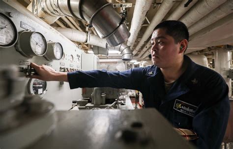 Dvids Images Uss Milius Ddg 69 Conducts Engineering Drills While