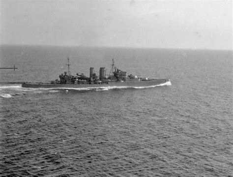 Hms Exeter 68 A Second And Last York Class Heavy Cruiser Boote