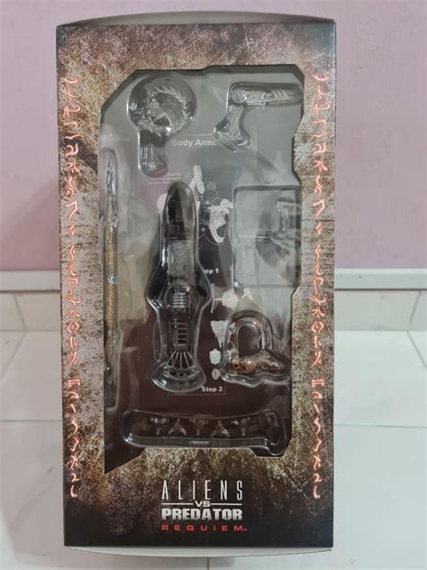 Hot Toys Original 1 6 Scale AVP Requiem PREDATOR Cleaner Kit Version Hobbies Toys