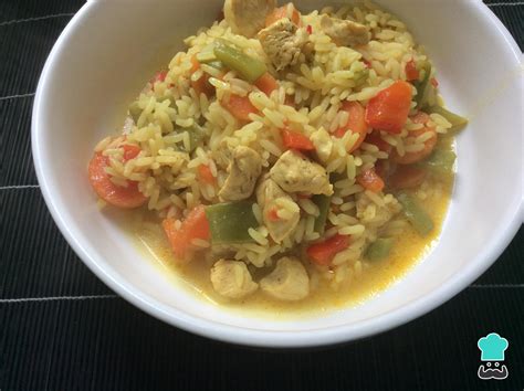 Arroz Al Curry Con Pollo Y Verduras